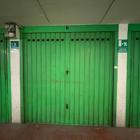 Apartment Casa Ferruccio - Parking - Air Conditioning - Wifi *